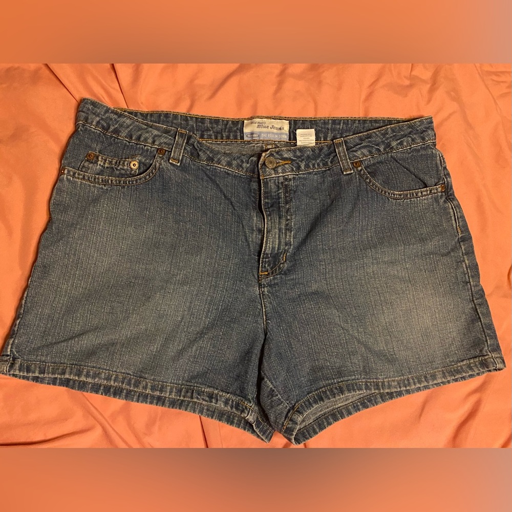 Old Navy plus size 16 women’s Denim blue Jean shorts